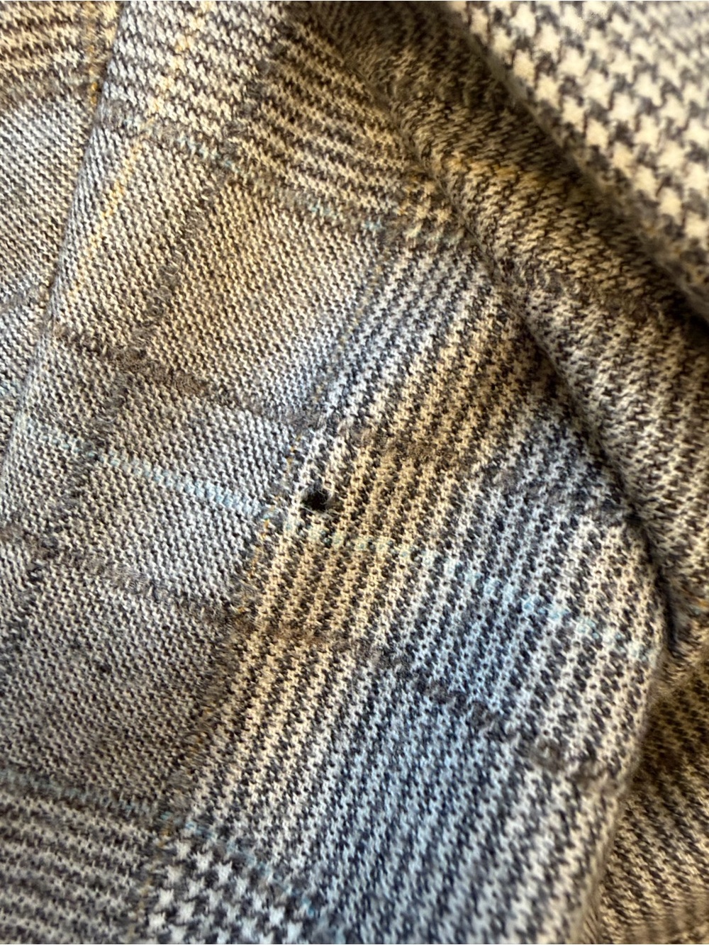 Hugo Boss Wool Glen Plaid Prince of Wales Blazer - Picture 13 of 13